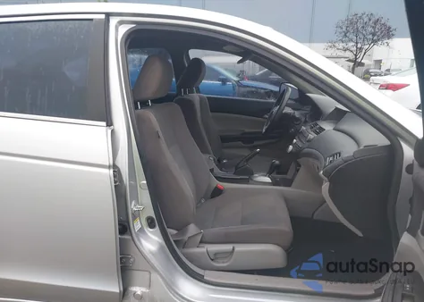 2011 Honda Accord 2.4 Lx from USA, damaged, VIN 1HGCP2F31BA046361